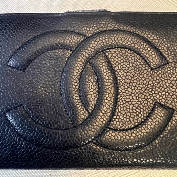 CHANEL Black Caviar Leather Timeless CC Logo Long Kisslock Wallet w/ COA - Picture 12 of 15